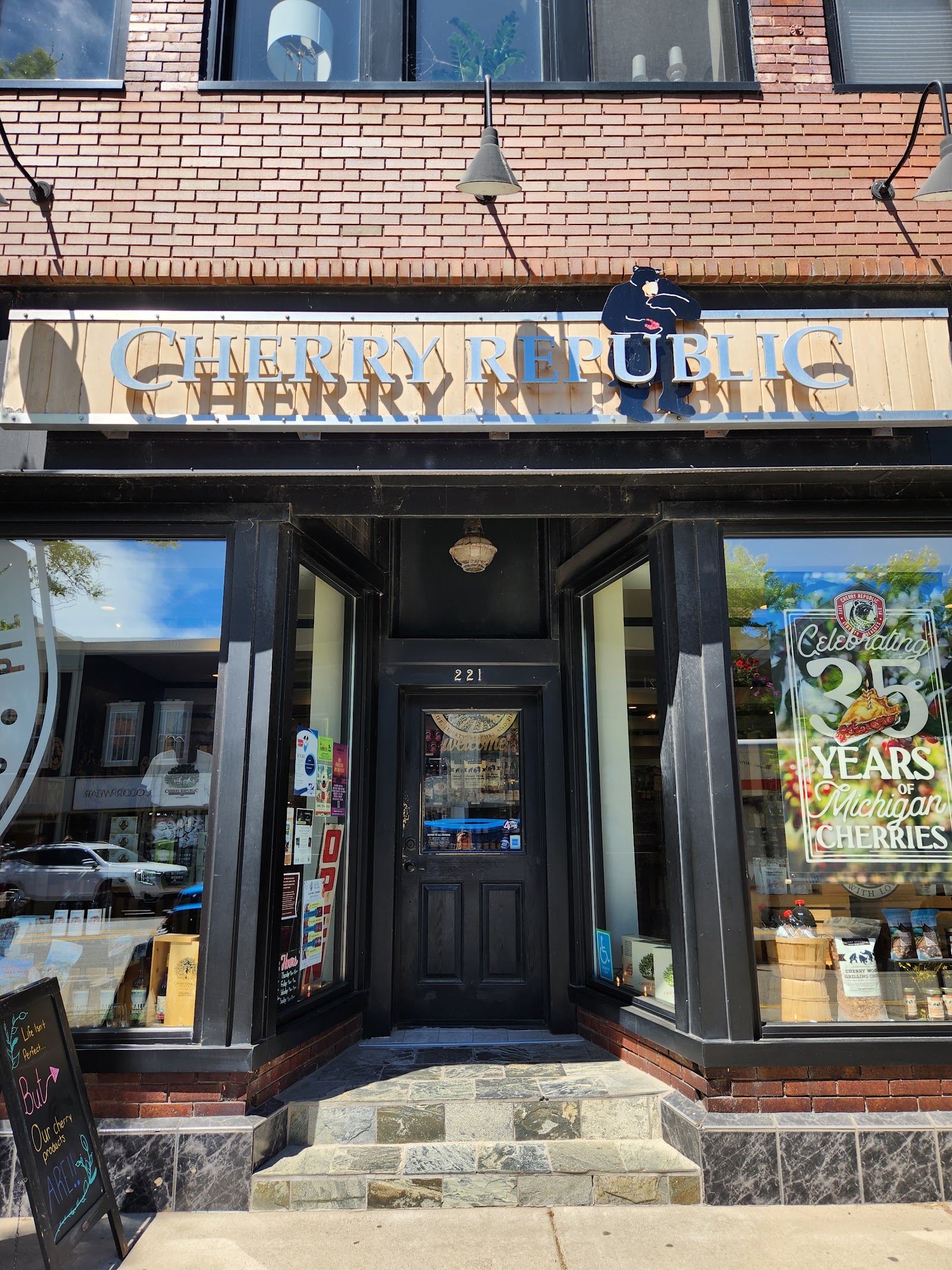 Cherry Republic | Charlevoix in Charlevoix