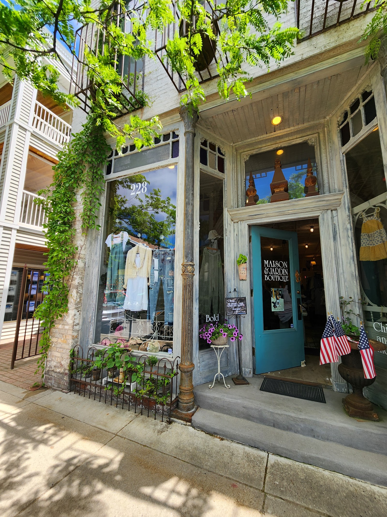 Maison & Jardin Boutique — photo