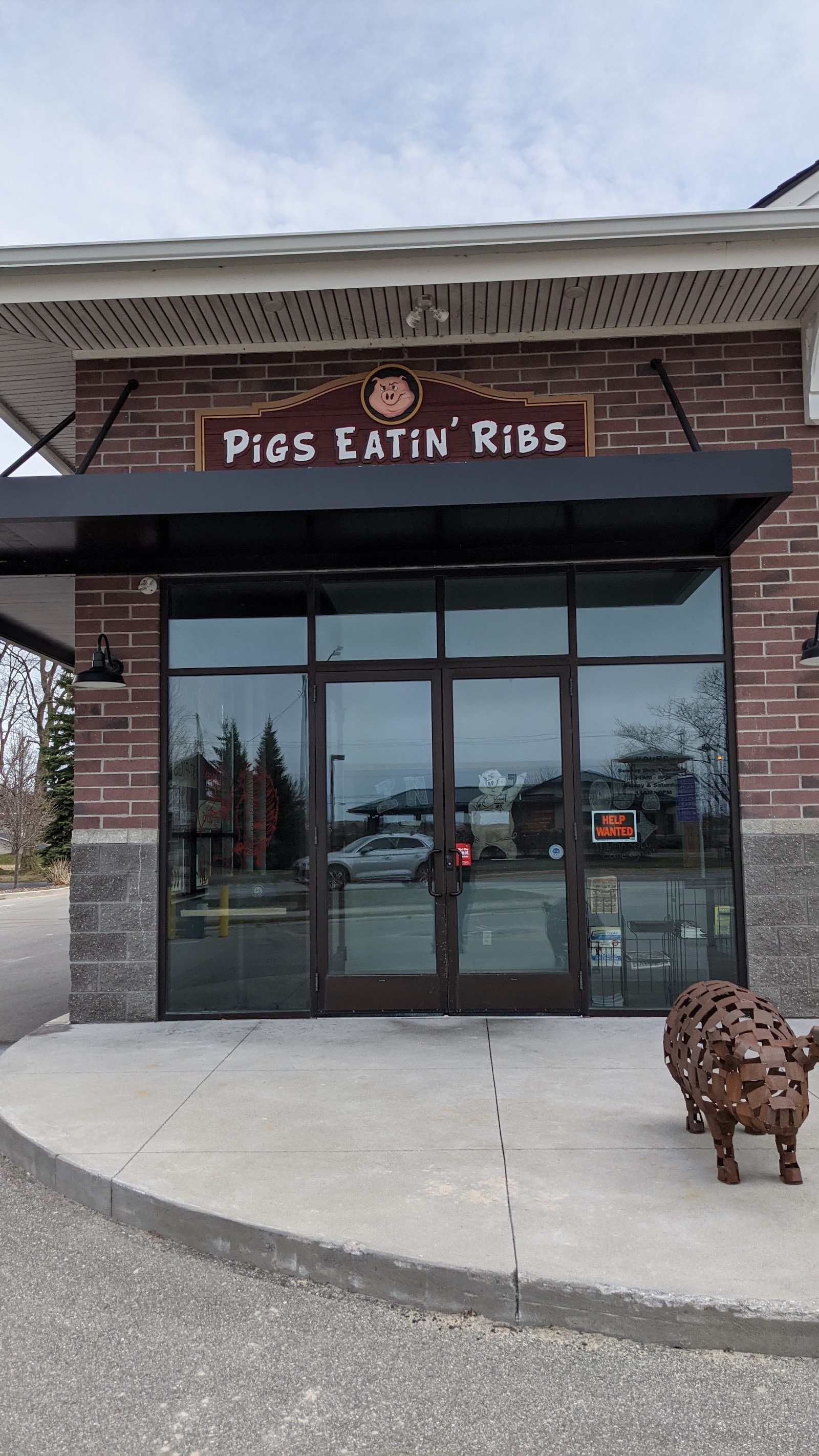 Pigs Eatin’ Ribs in Charlevoix