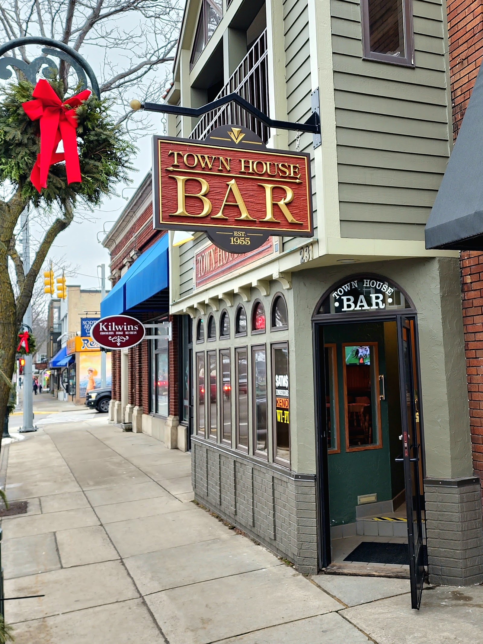 The Town House Bar in Charlevoix